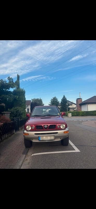 Gebraucht Nissan Terrano 136 PS (100 kW) 1996 Rot SUV
