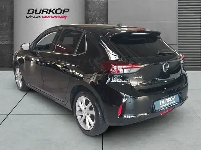 Gebraucht Opel Corsa Elegance 75 PS (55 kW) 2022 Diamant schwarz/karbon schwarz (metallic) Kleinwagen