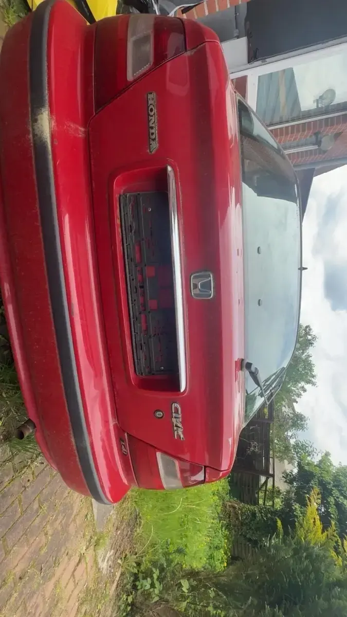 Gebraucht Honda Civic 75 PS (55 kW) 1997 Rot Limousine