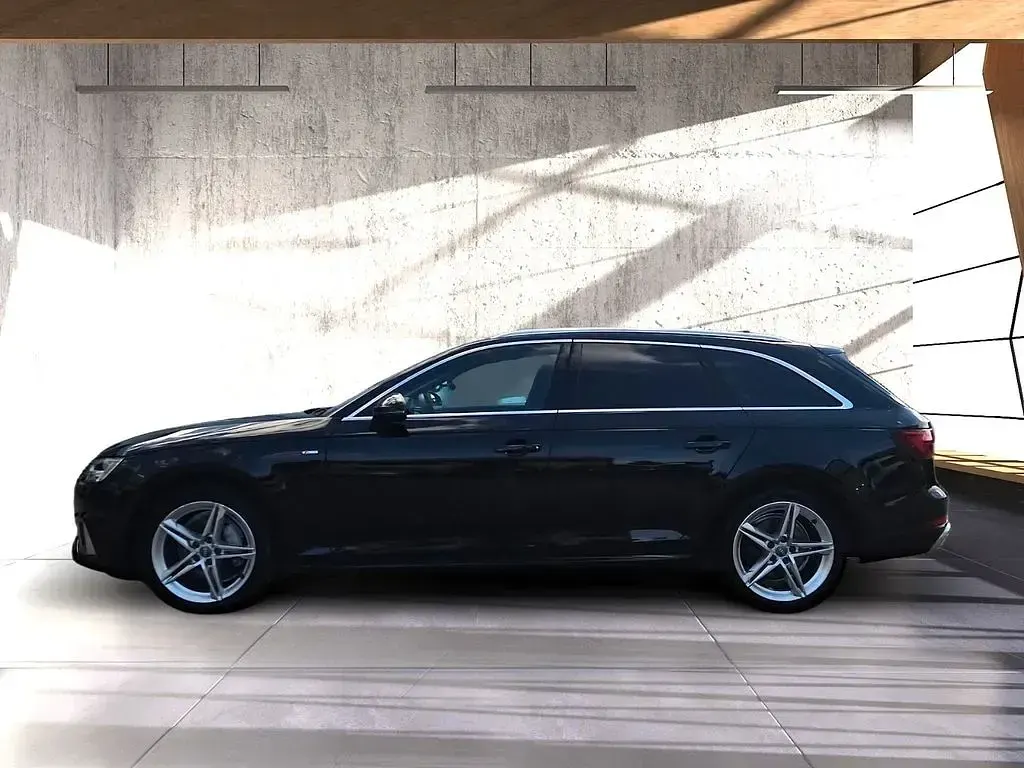 Gebraucht Audi A4 Design 190 PS (139 kW) 2019 Schwarz Kombi