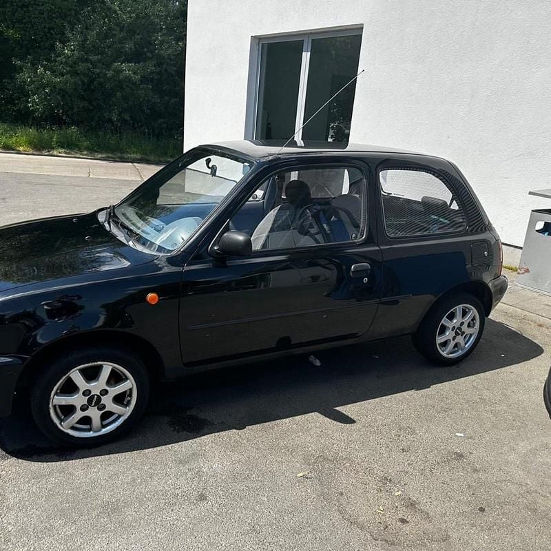 Schwarz Gebraucht 1997 Nissan Micra Kleinwagen | 400 € (Fairer Preis) - Bild 1/4