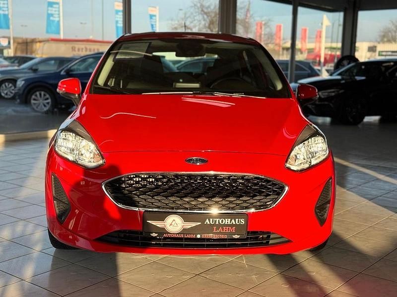 Gebraucht Ford Fiesta Cool & Connect 125 PS (91 kW) 2020 Rot Limousine
