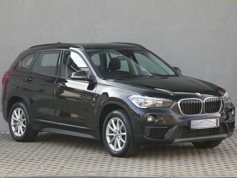 Gebraucht BMW X1 Advantage 150 PS (110 kW) 2019 Schwarz SUV