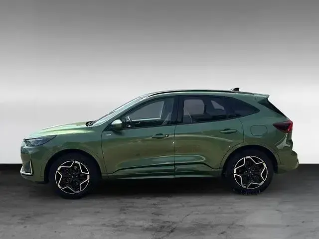 Gebraucht Ford Kuga ST-Line X 190 PS (139 kW) 2025 Grün SUV