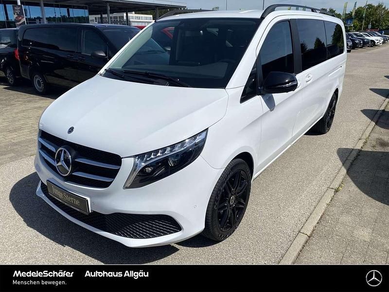 Gebraucht Mercedes V300 237 PS (174 kW) 2024 Bergkristallweiß Van / Kleinbus