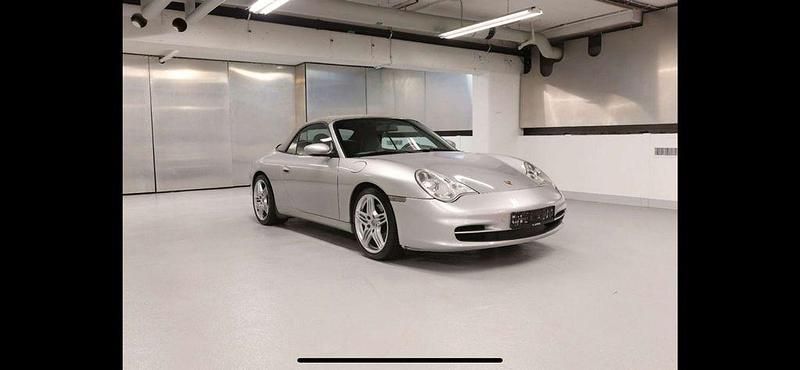 Silber Gebraucht 2001 Porsche 996 Cabrio | 31.900 € - Bild 1/4