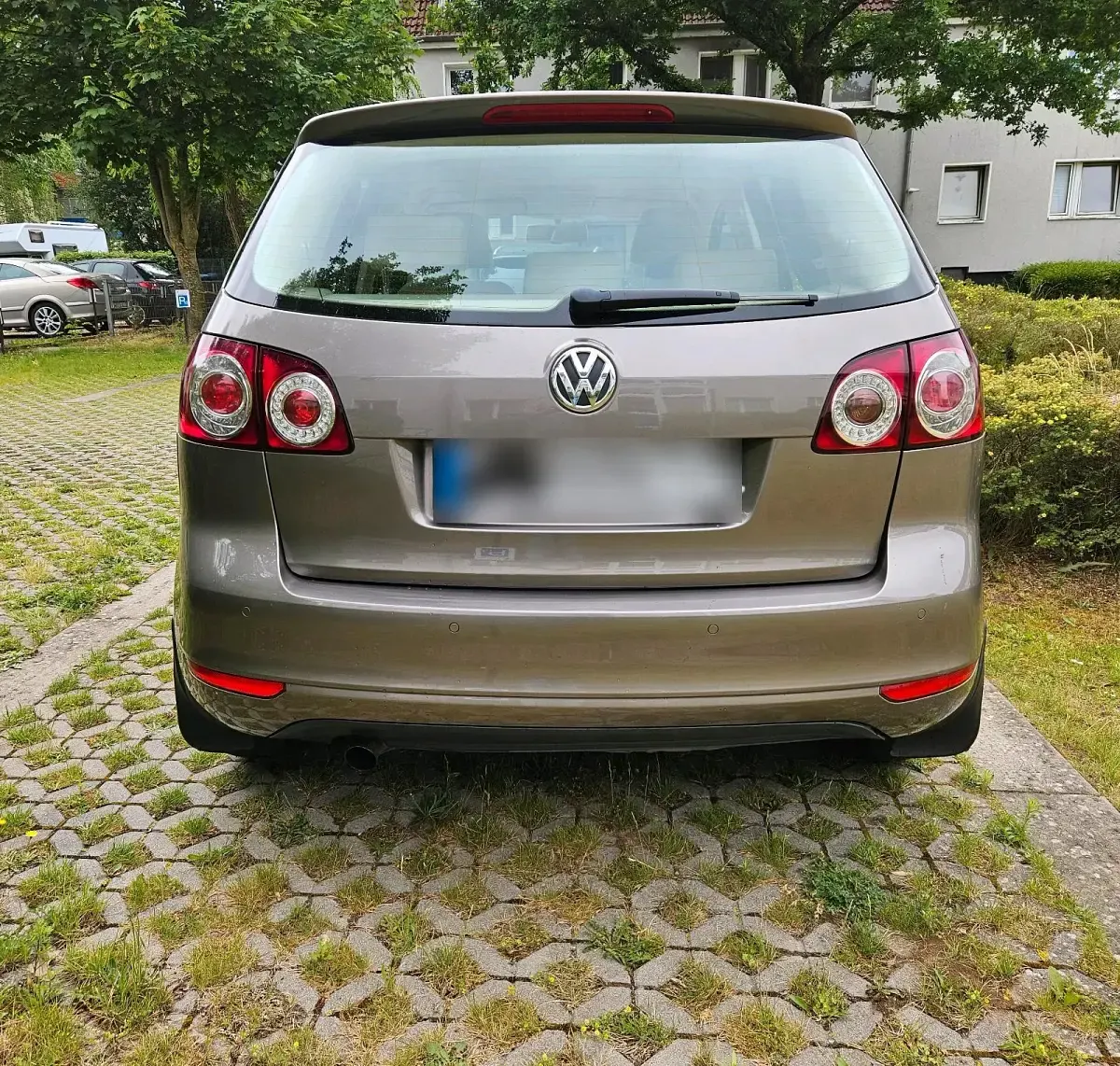 Gebraucht VW Golf VII Highline 105 PS (77 kW) 2012 Beige Limousine