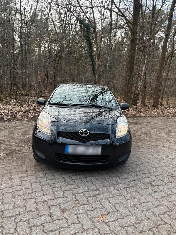 Gebraucht Toyota Yaris 101 PS (74 kW) 2009 Kleinwagen