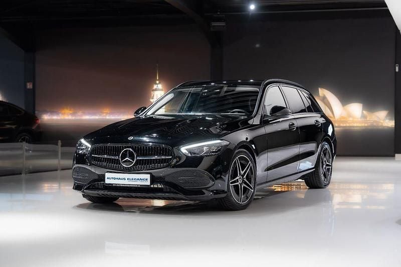 Schwarz/baltic black Gebraucht 2022 Mercedes C300 Night Kombi | 32.980 € (Superpreis) - Bild 1/4