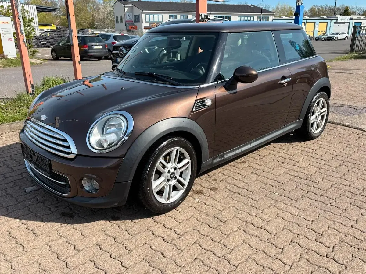 Usado Mini Cooper Coupé 122 HP (89 kW) 2012 Castanho Coupé