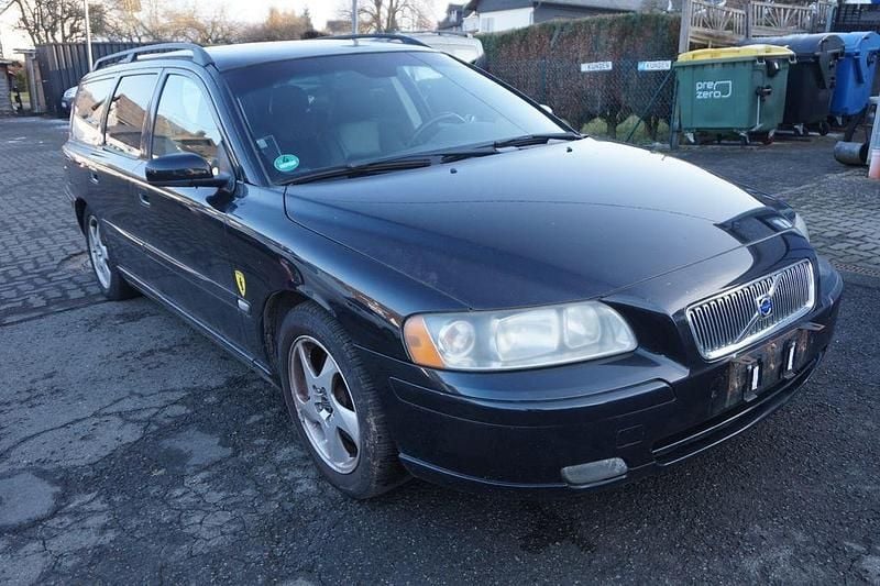 Gebraucht Volvo V70 Momentum 140 PS (102 kW) 2005 Schwarz Kombi