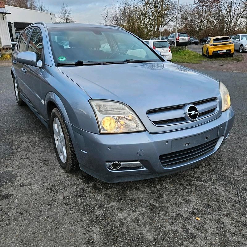Grau Gebraucht 2004 Opel Signum Kleinwagen | 990 € (Fairer Preis) - Bild 1/4