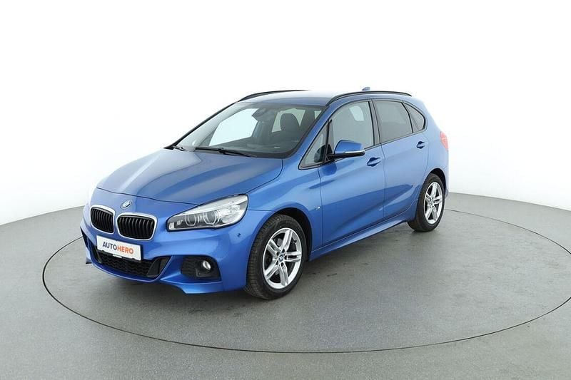 Blau Gebraucht 2016 BMW 218 Active Tourer M Sport Van / Kleinbus | 16.650 € (Etwas zu teuer) - Bild 1/3
