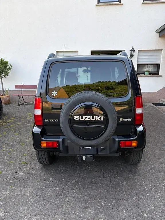 Gebraucht Suzuki Jimny Style 84 PS (61 kW) 2018 Schwarz SUV