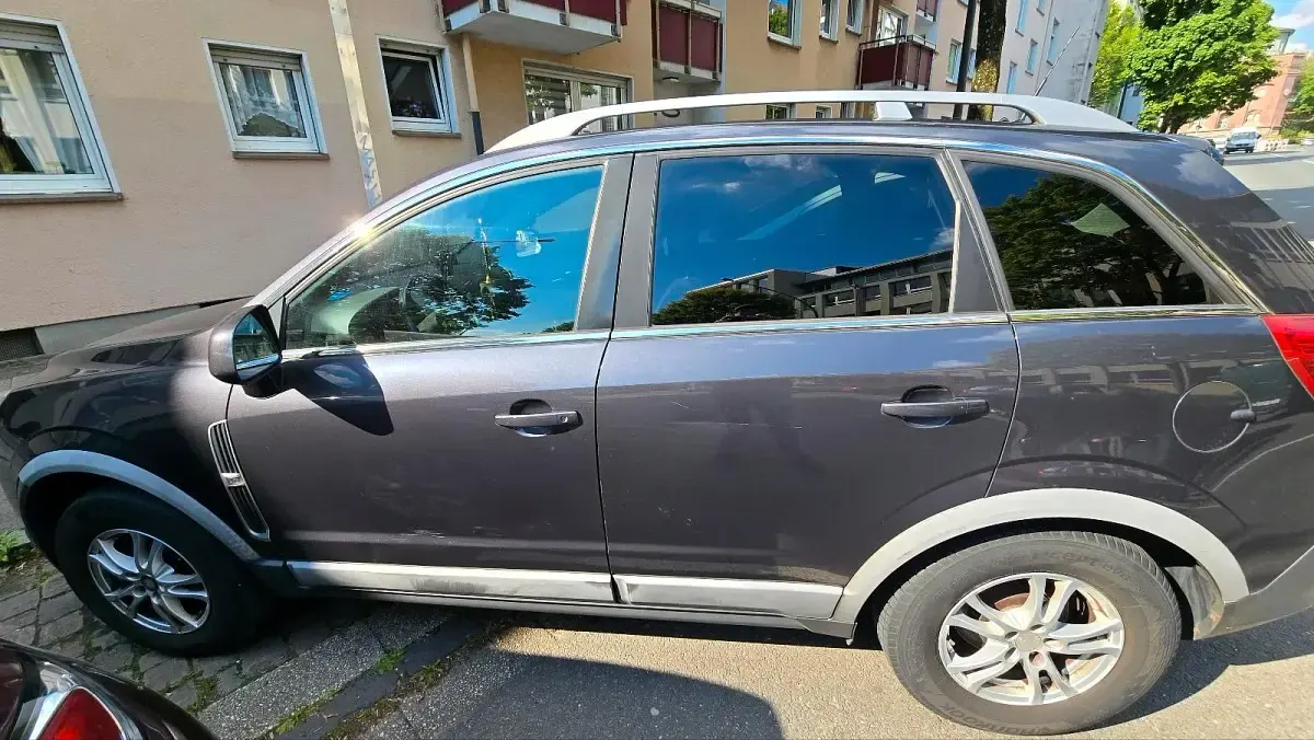 Używany Opel Antara Cosmo 163 KM (119 kW) 2014 Szary SUV