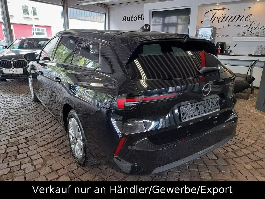 Gebraucht Opel Astra Edition 110 PS (80 kW) 2024 Schwarz Kleinwagen