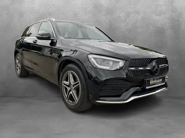 Gebraucht Mercedes GLC400d AMG 330 PS (242 kW) 2019 Metalliclack obsidianschwarz metallic SUV