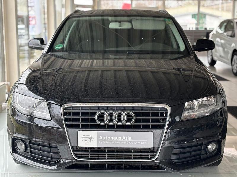 Gebraucht Audi A4 Attraction 160 PS (117 kW) 2010 Schwarz Kombi