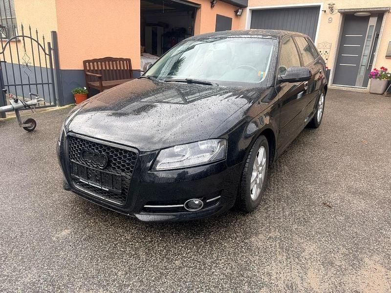 Schwarz Gebraucht 2011 Audi A3 S-Line Limousine | 4.950 € (Guter Preis) - Bild 1/4