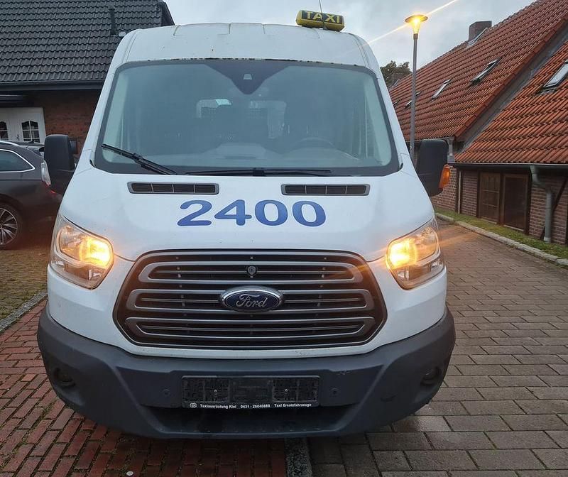 Weiß Gebraucht 2015 Ford Transit Custom Van / Kleinbus | 10.750 € (Teuer) - Bild 1/4