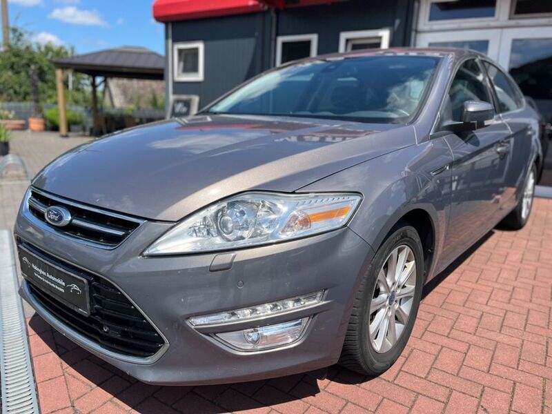 Brisbane braun (met.) Gebraucht 2012 Ford Mondeo Titanium Limousine | 4.800 € (Fairer Preis) - Bild 1/4