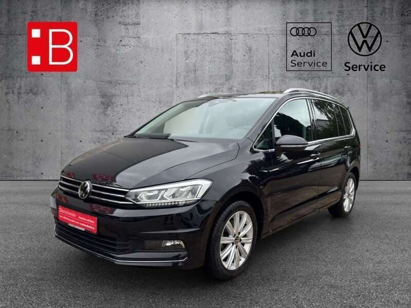 Schwarz Gebraucht 2024 VW Touran Pro Van / Kleinbus | 34.450 € (Superpreis) - Bild 1/4