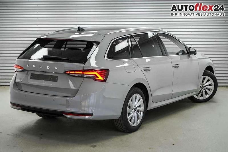 Stahl grau uni (m3) Neu 2025 Skoda Octavia Selection Kombi | 33.340 € (Fairer Preis) - Bild 1/4