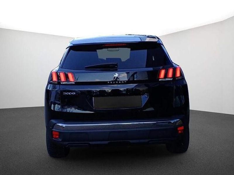 Gebraucht Peugeot 3008 Allure 131 PS (96 kW) 2023 Lackierung schwarz perla nera/metallic klarlack SUV
