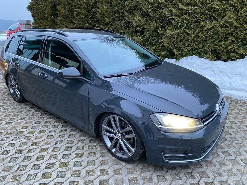 Grau Gebraucht 2015 VW Golf VII Highline Kombi | 9.499 € (Fairer Preis) - Bild 1/4