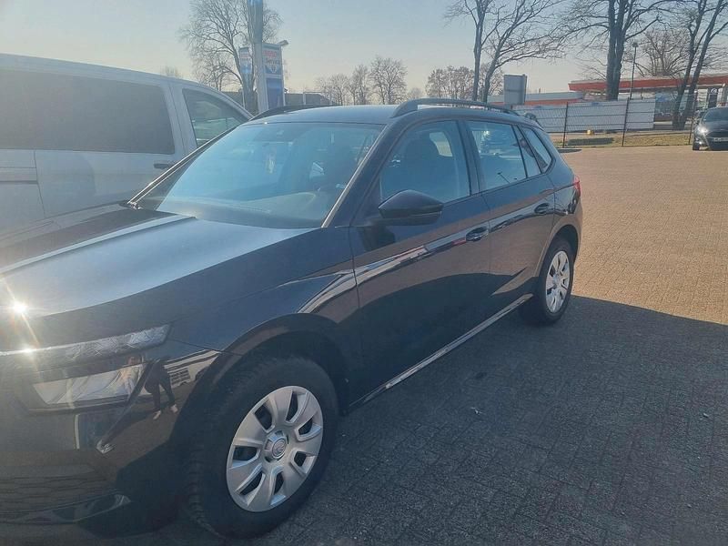 Schwarz Gebraucht 2020 Skoda Kamiq SUV | 25.800 € - Bild 1/4