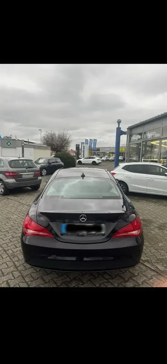 Gebraucht Mercedes CLA180 Urban 122 PS (89 kW) 2014 Violet Coupé