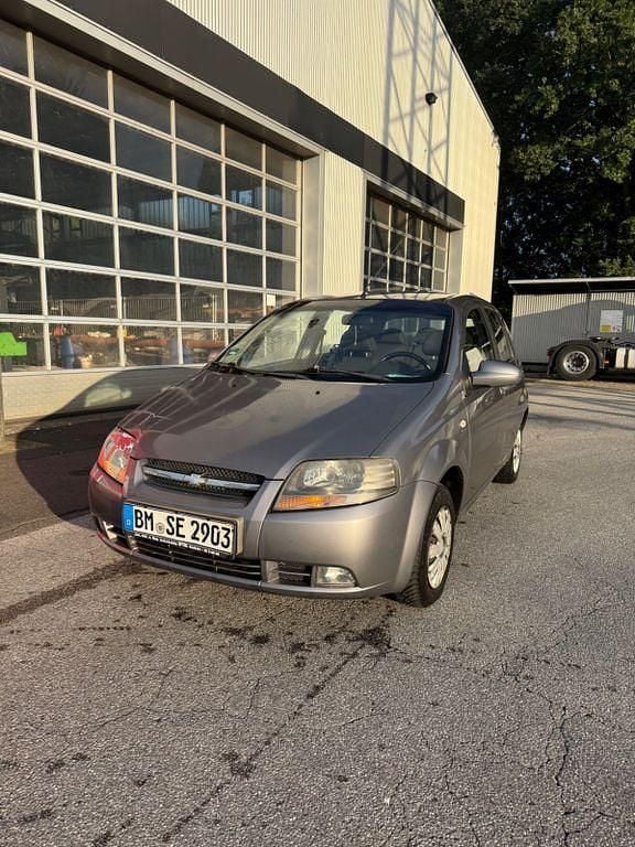 Grau Gebraucht 2007 Chevrolet Kalos SX Limousine | 680 € (Guter Preis) - Bild 1/4