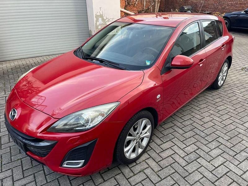 Rot Gebraucht 2009 Mazda 3 Sports-Line Limousine | 4.999 € (Fairer Preis) - Bild 1/4