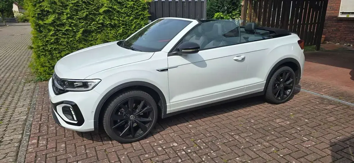 Gebraucht VW T-Roc Cabriolet R-line 150 PS (110 kW) 2024 Weiß Cabrio