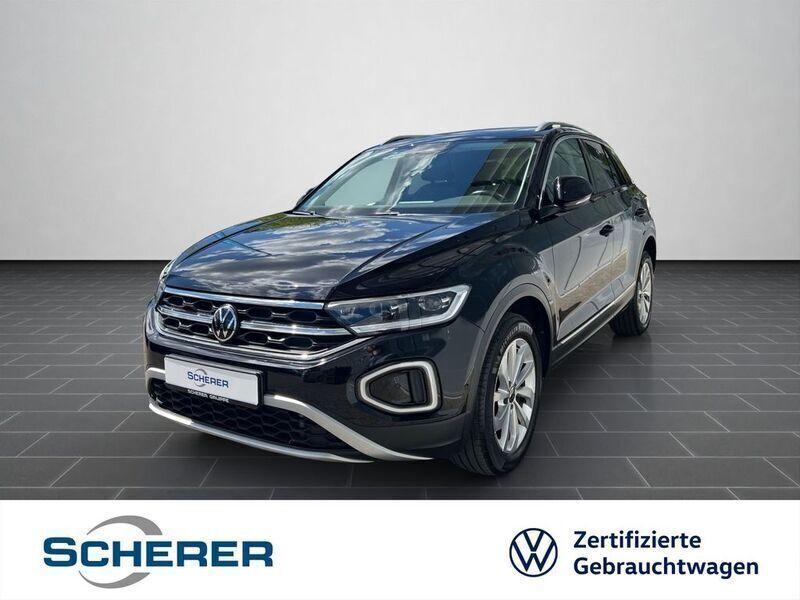 Deep black perleffekt (metallic) Gebraucht 2023 VW T-Roc Style SUV | 25.580 € (Guter Preis) - Bild 1/4