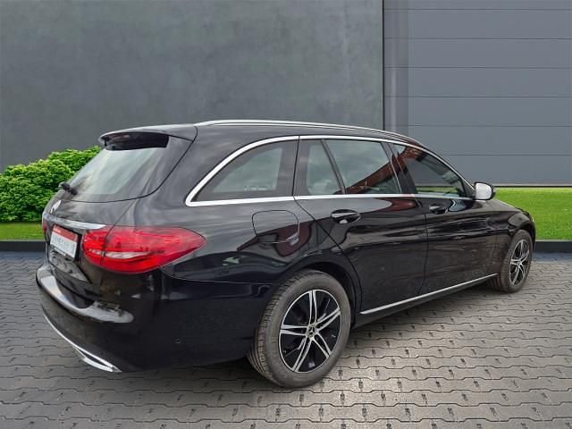 Gebraucht Mercedes C200 197 PS (144 kW) 2019 Schwarz Kombi