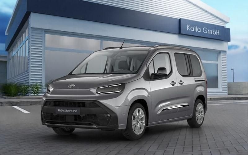 Silber Gebraucht 2024 Toyota Proace Verso City Kombi | 37.380 € (Fairer Preis) - Bild 1/3