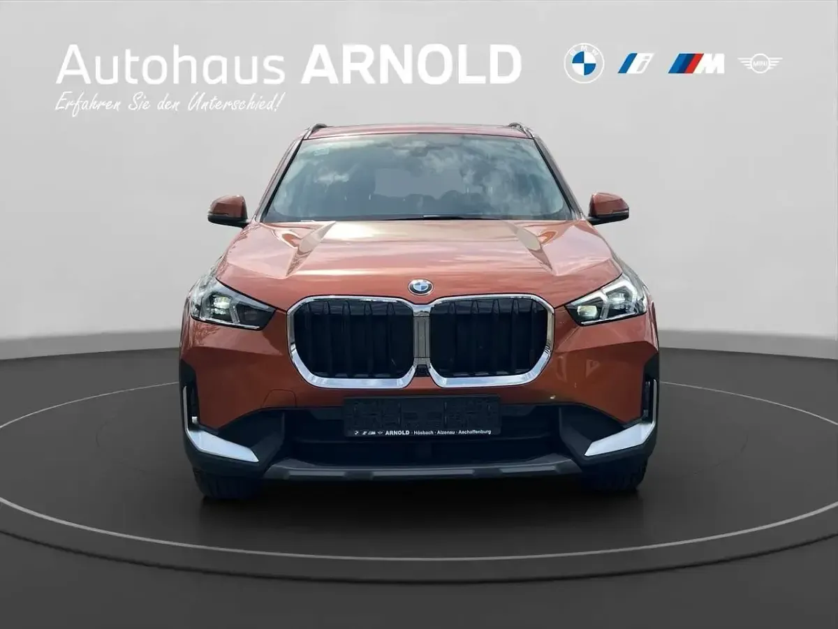 Gebraucht BMW X1 Sport Line 156 PS (114 kW) 2025 Utah orange SUV