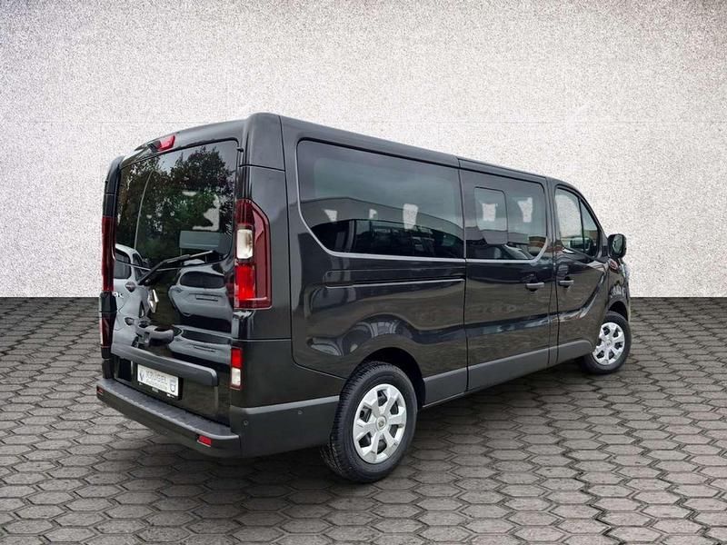 Gebraucht Renault Trafic 150 PS (110 kW) 2023 Tenebroschwarz metallic Van / Kleinbus