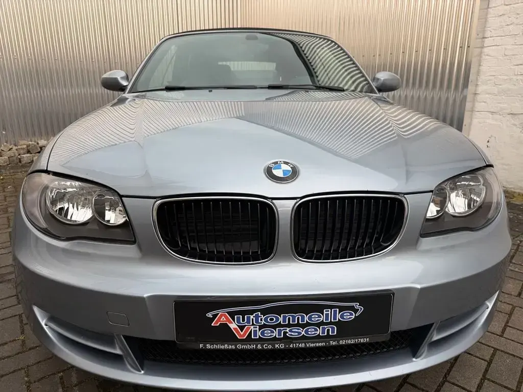 Gebraucht BMW 120 Cabriolet 177 PS (130 kW) 2009 Blau Cabrio