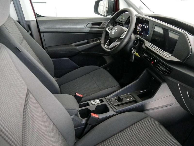 Neu VW Caddy 116 PS (85 kW) 2026 Rot Van / Kleinbus