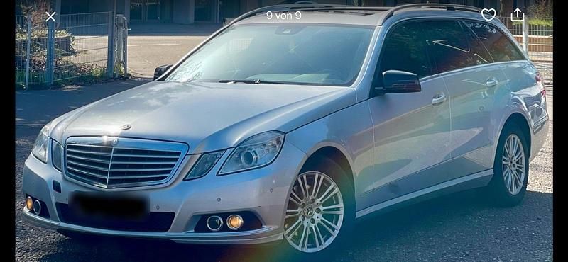 Gebraucht Mercedes E220 170 PS (125 kW) 2011 Silber Kombi