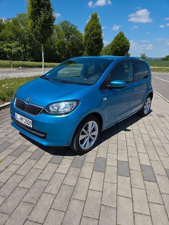 Blau Gebraucht 2017 Skoda Citigo Fun Kleinwagen | 5.900 € (Guter Preis) - Bild 1/4
