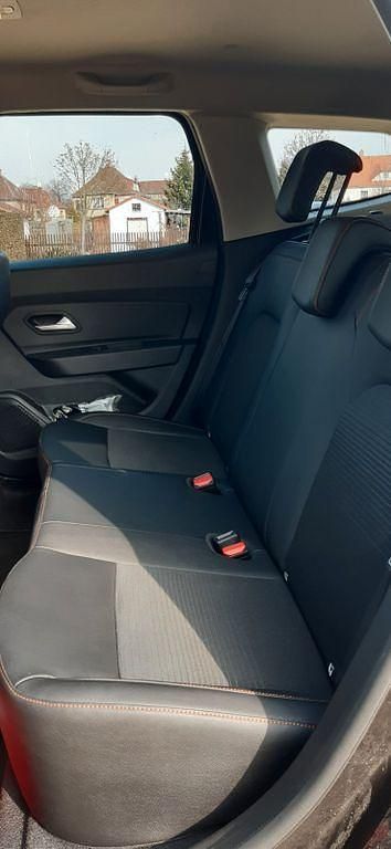 Gebraucht Dacia Duster Extreme 131 PS (96 kW) 2022 Schwarz SUV