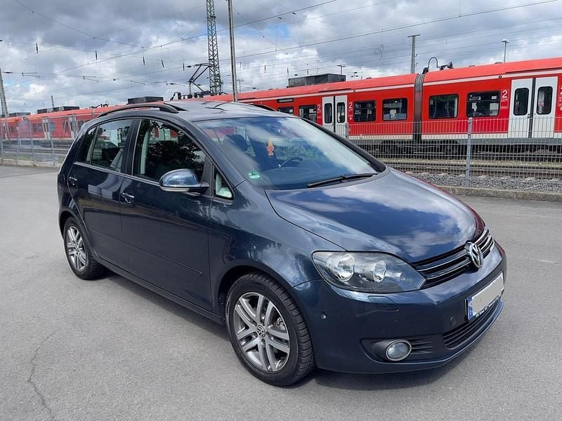 Blau Gebraucht 2009 VW Golf VI Team Kleinwagen | 3.350 € (Superpreis) - Bild 1/4