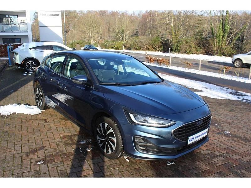 Gebraucht Ford Focus Titanium 116 PS (85 kW) 2023 Blau Limousine