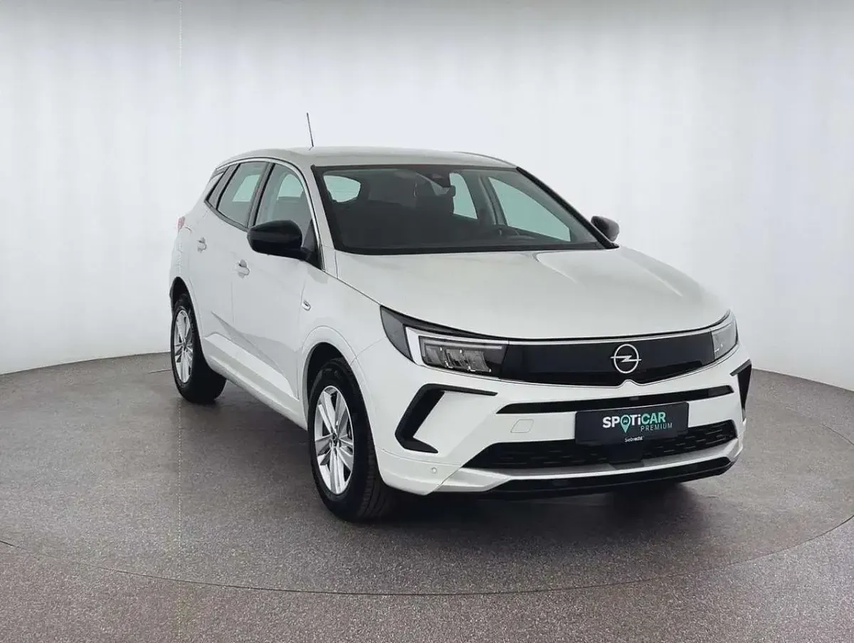 Gebraucht Opel Grandland X Enjoy 131 PS (96 kW) 2024 Weiß SUV