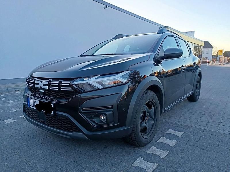 Gebraucht Dacia Sandero Expression 101 PS (74 kW) 2023 Schwarz Limousine