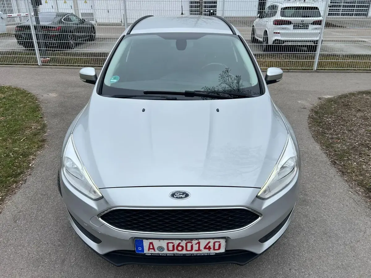 Gebraucht Ford Focus Business Edition 120 PS (88 kW) 2015 Silber Kombi