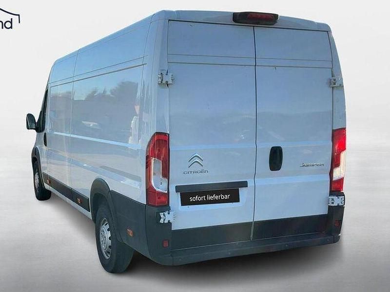 Second-hand Citroën Jumper 165 CP (121 kW) 2024 Alb Monovolum